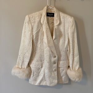 SOLINI New York Women’s Blazer Faux Fur Cuffs Size 12 Ivory Vintage Y2K